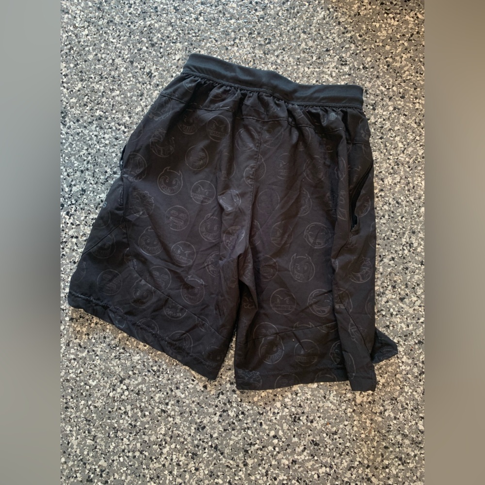 PRELOVED MENS ADIDAS GRAPHIC ATHLETIC SHORTS